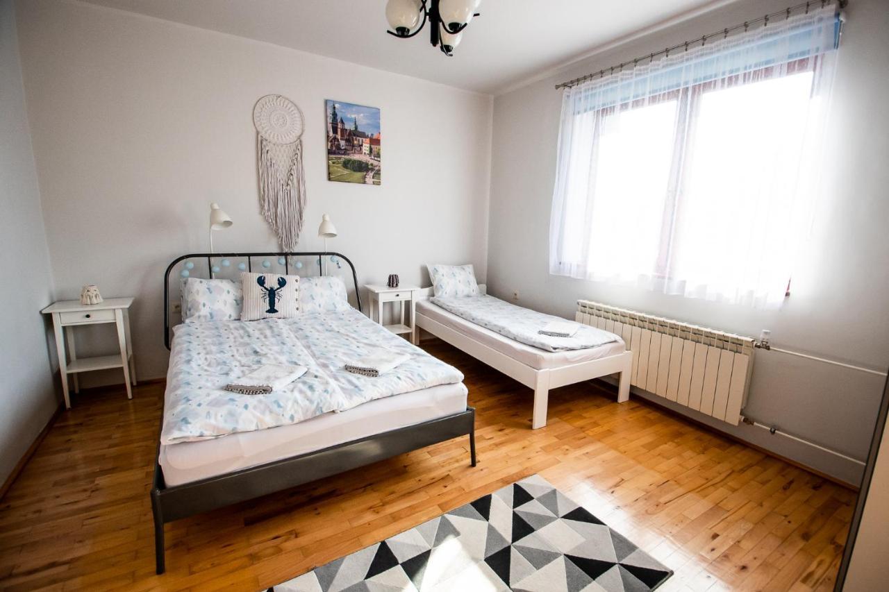 Cracow Family House Villa Красков Екстериор снимка